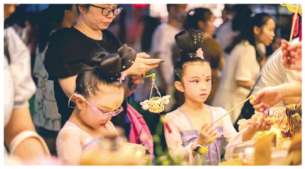 桂花公社举办中秋游园会 传统与趣味交织庆佳节