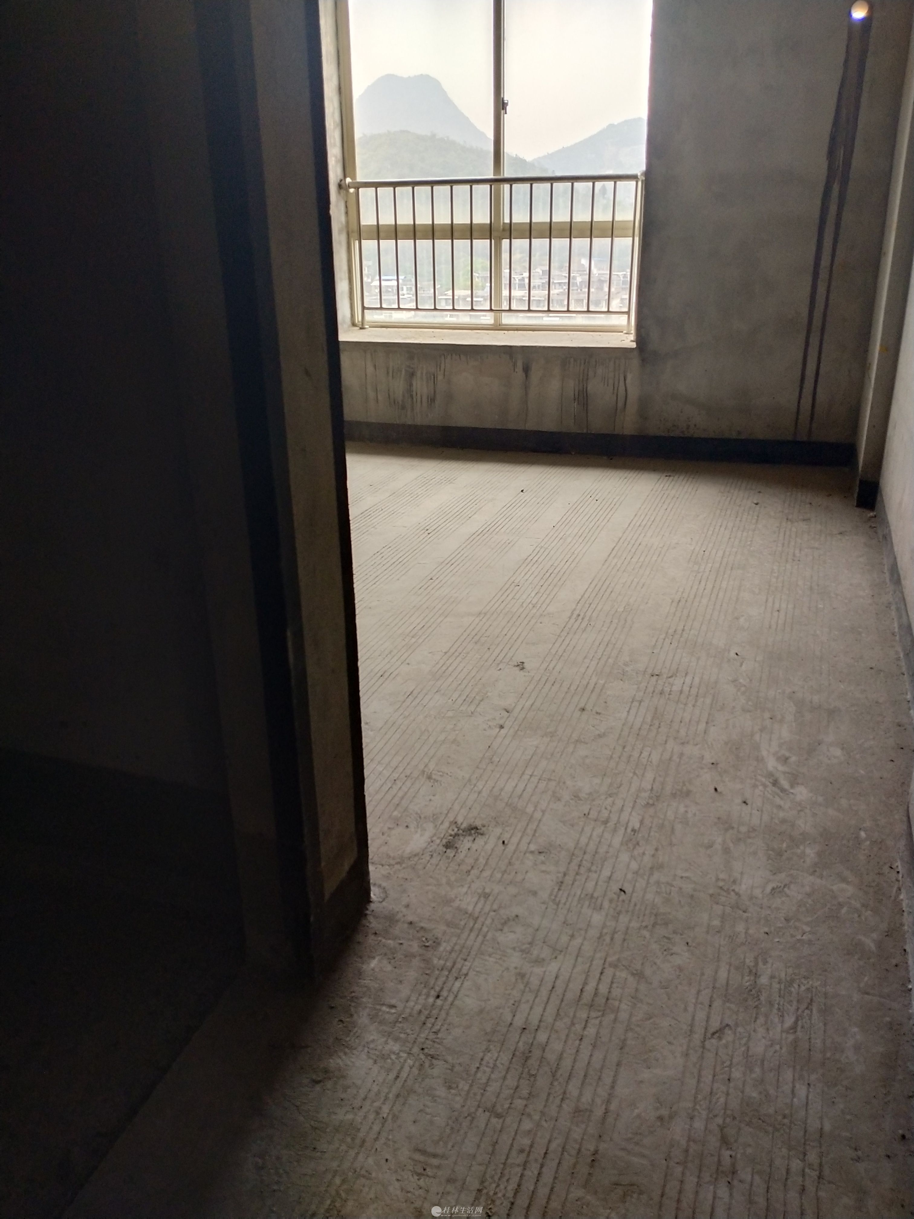 ɽ㽭ݷ11¥¥¶̨ʹ170ƽȨ124ƽ