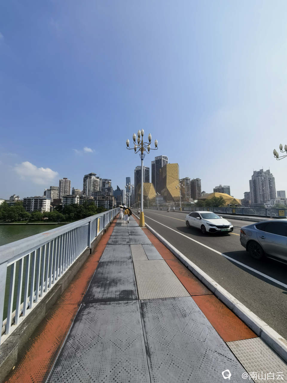 878becf3-b66a-0440-1745-b81312be9b33.jpg