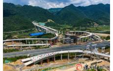 桂林这条高速公路稳步建设，预计明年通车