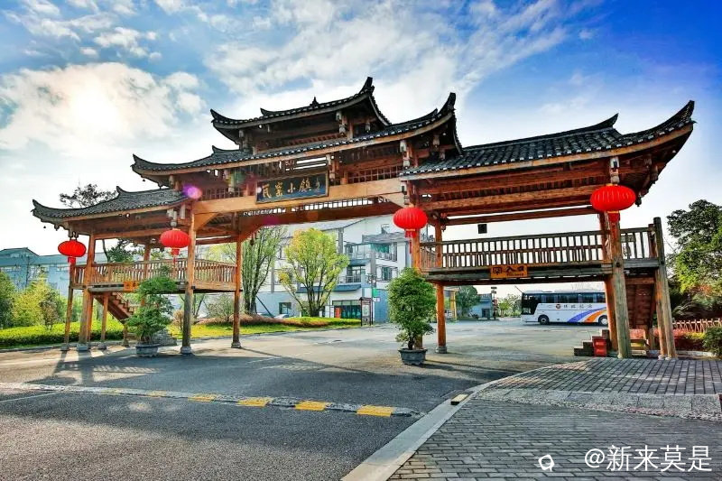 49629fe187434c85b1cf3c50df33465c_看图王.jpg