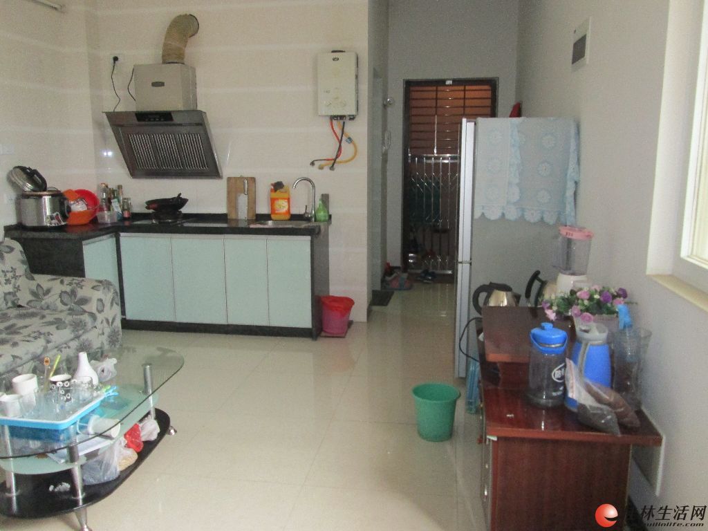 �羰���� ��ס1��1�� �Ҿ߼ҵ���ȫ 700Ԫ/��