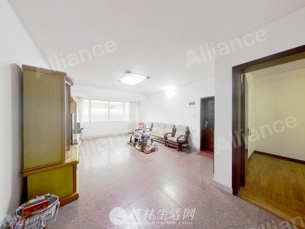 A���Ǽ����¹㳡������ѧ��3�� �ƽ�3¥117ƽ����88��