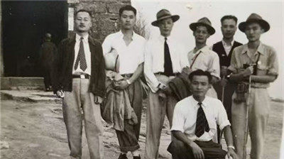 漓江春泛记&mdash;&mdash;1947年桂林银行职员郊游记