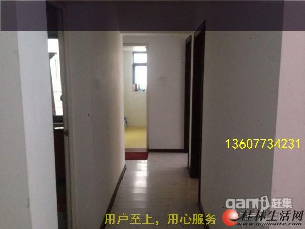 J����㳡�Դ���·�����¶���װ2��82�O63��