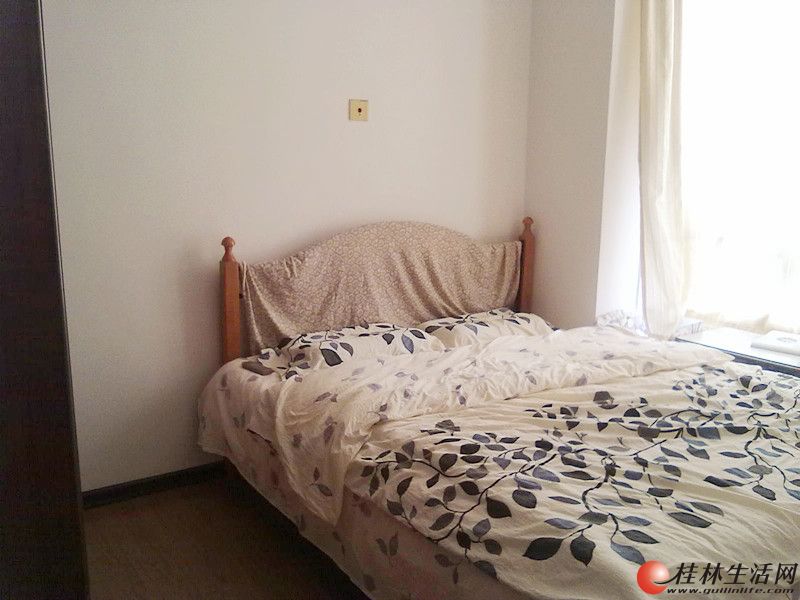 S��̩�����¶� 2��2��80ƽ�� �е�װ�� �����ס