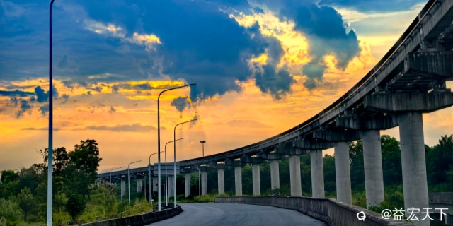 暮夏雨后