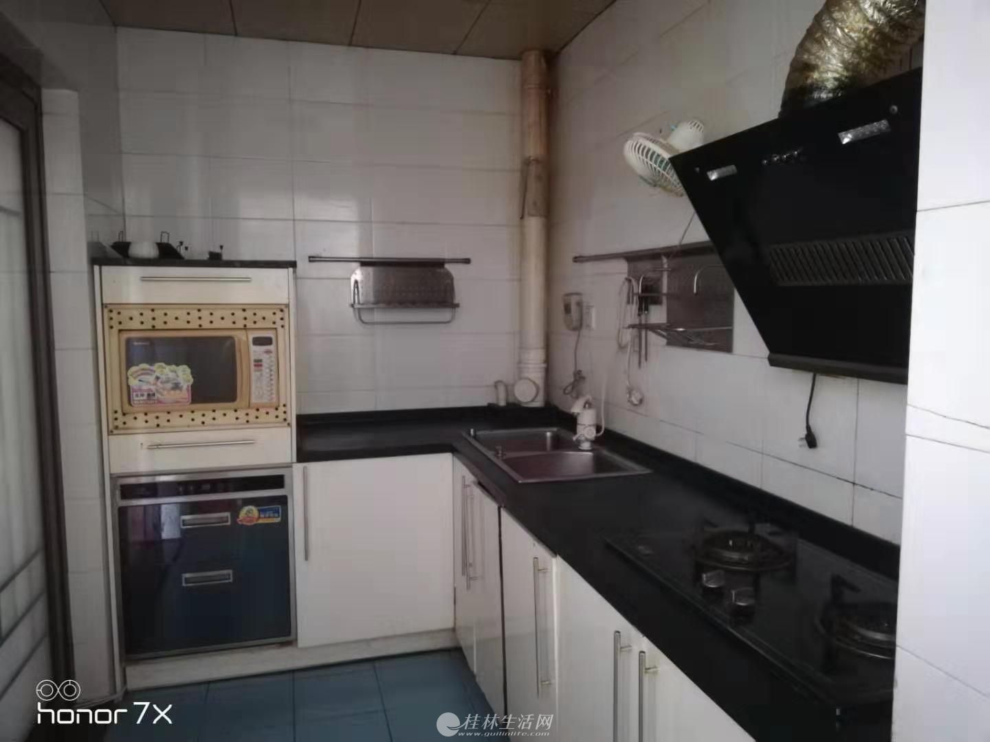 ����� �����г�����  �ź�Сѧѧ����