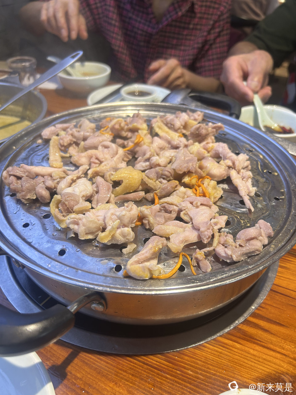 微信图片_20260512060148_220_289.jpg