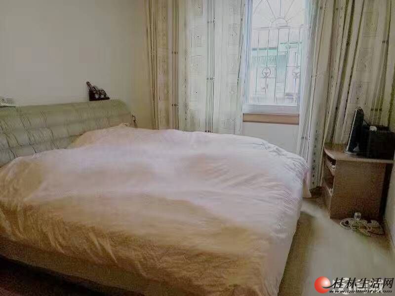 999�ͼ�����ѧ����������·10��С�� 3��2�� �ƽ�3¥60�� 24Сʱ����ҵ����