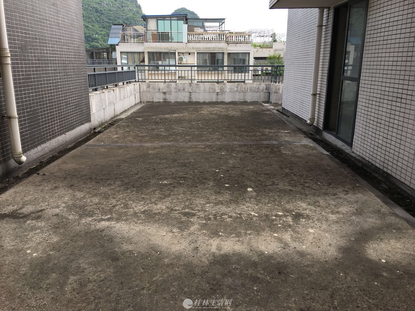 Q�������ͳ��콭�ߵ��ݾ��۶��㸴ʽ204ƽ��ˮ4��200���ͳ�λ��¶̨