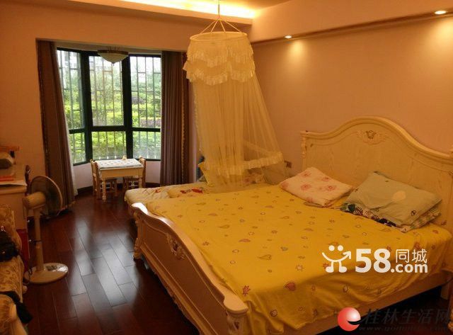 ����·����԰�����塿�ǳ�Ư�� ����װ��6000Ԫ