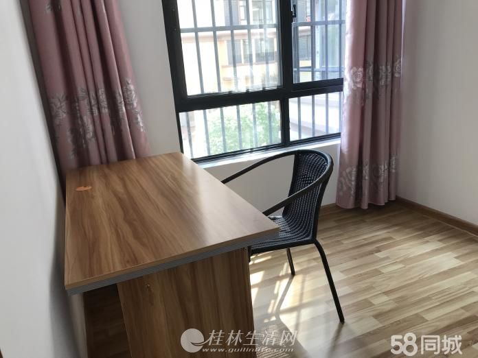 �˽����� �����·26�� 3��2��2�� 90ƽ�� 3500Ԫ �ϱ�����