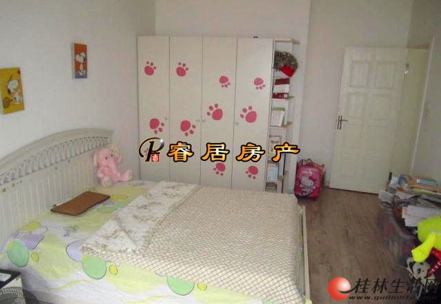 J�����ס+��˰���� ľ���� �����Է��3��2�� 138�O ��װ �ƽ�4¥ 160��