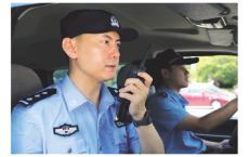 全区&ldquo;人民满意的公务员&rdquo;雷林臻：背包装着百姓 脚下丈量平安