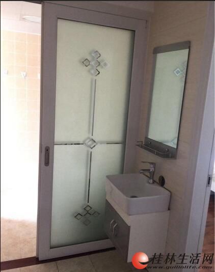 ���⣬������Բ�̶����㾰���˽��ϳǡ���װ��2��2�� 2300Ԫ/��