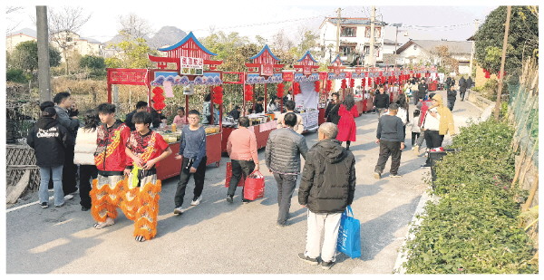 临桂岚岩村： 传统斗鸡“斗 ”出热闹新春