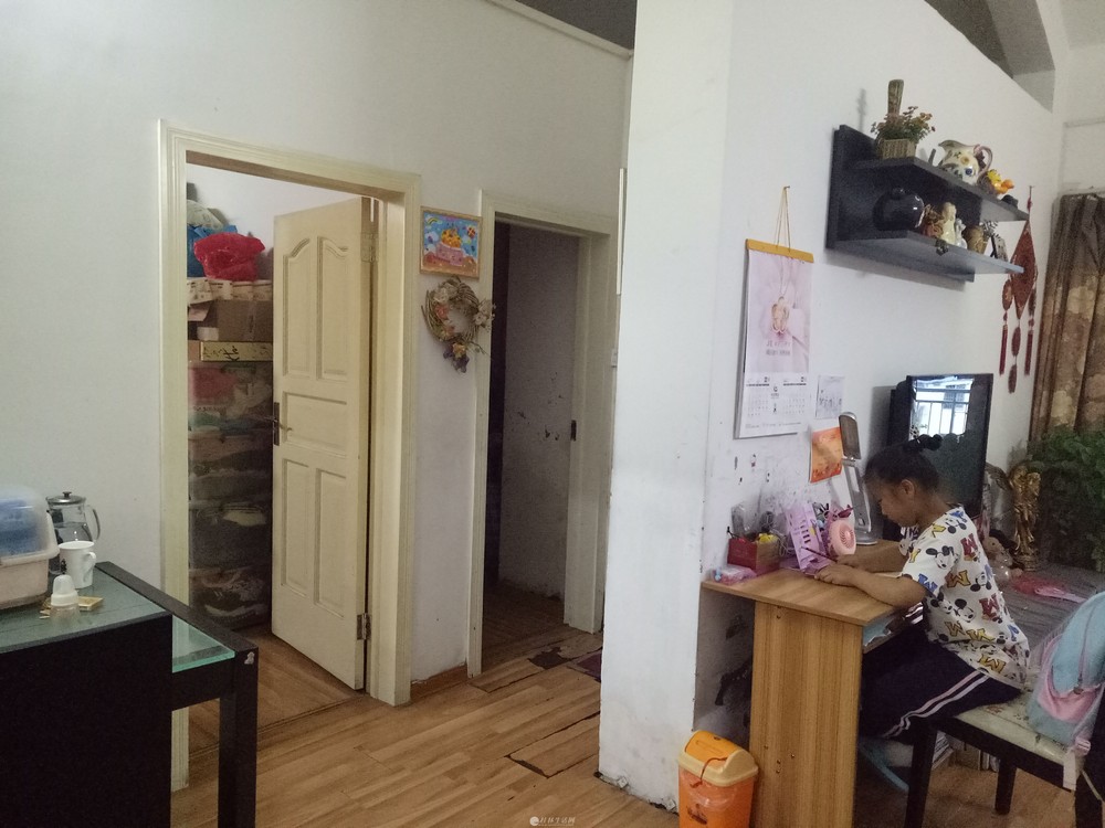 �����ݶ��͹��ʹ�����ɱ�ⷿ2��2���շ�����1200Ԫ/��