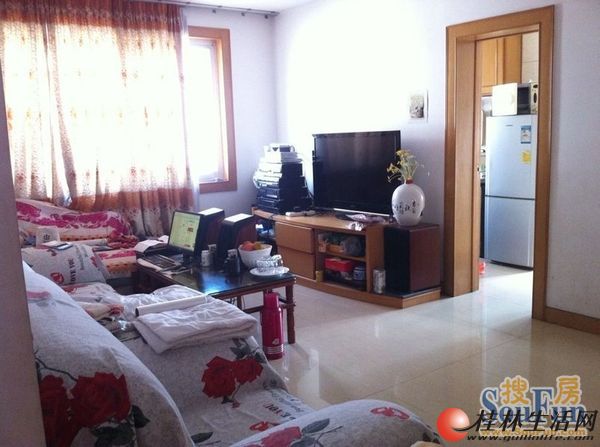 ���ݳ����ᾫװ3��1��1�� ������� 93ƽ�� ����