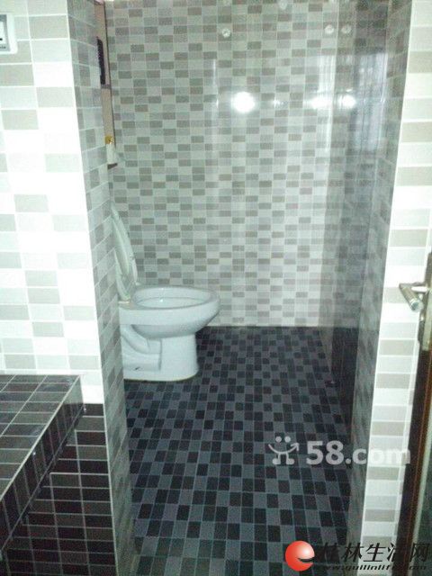 ��������Ψһס�������� 3��2��2�� 126�O 73�� ��װ