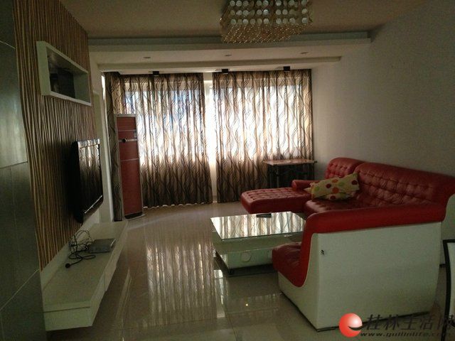 Y  �Ϻ�·  ����· ��װ3����ȥ 2200/�� ��ʵͼƬ