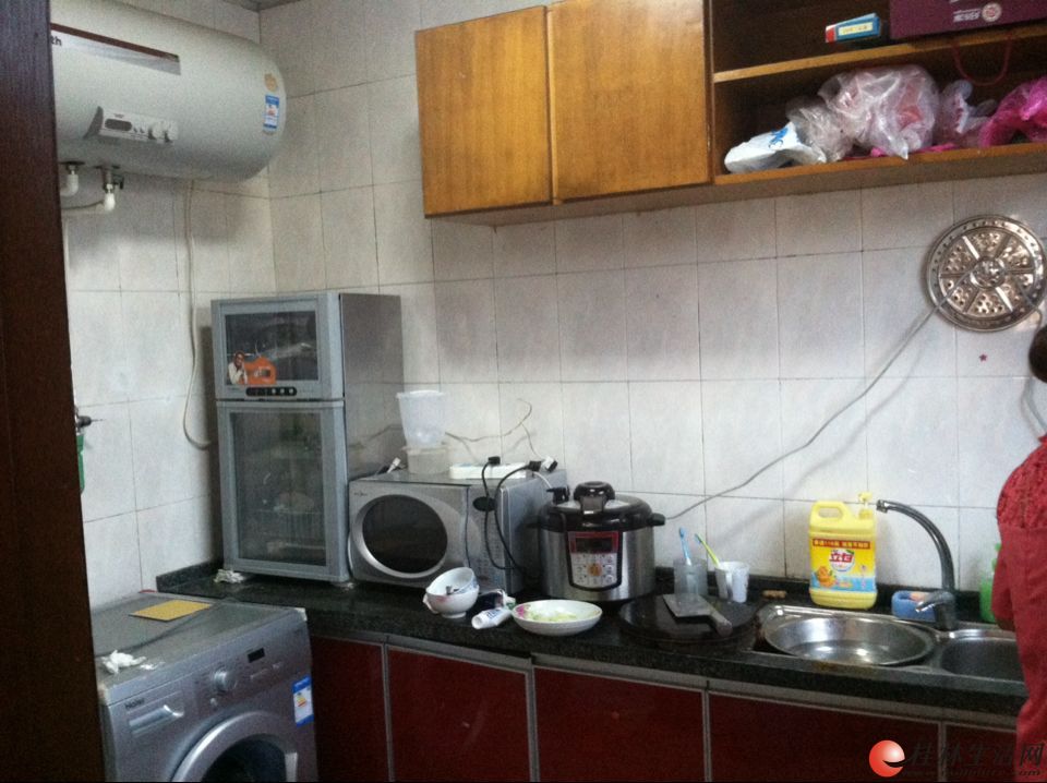 ���С�� 3��2��1�� 89ƽ�� ������ ������� 41��