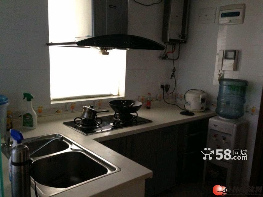 Y����Ϊ��Ԣ����װ1�� 54ƽ  ҵ������40��
