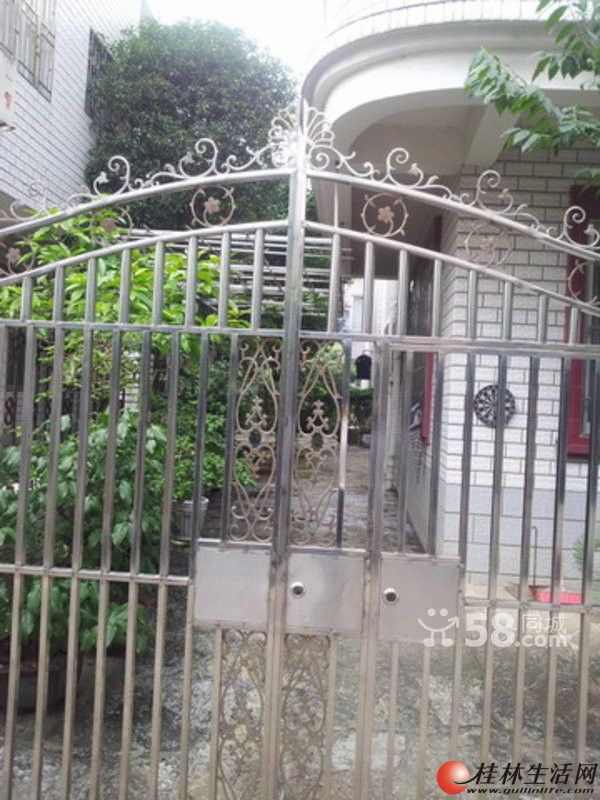 Y�����Ǳ�����6��3�� 300ƽ�� ��װ   ��ס�칫
