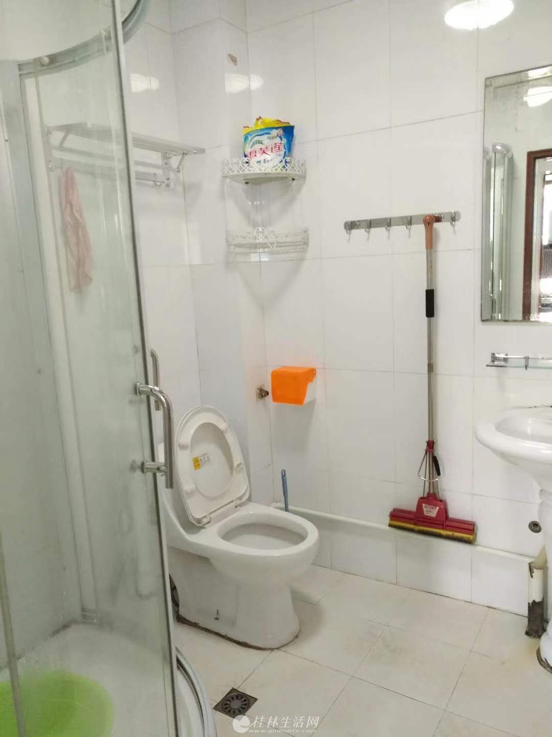 �����԰���⣬����װ�ޣ�������ȫ�������ס