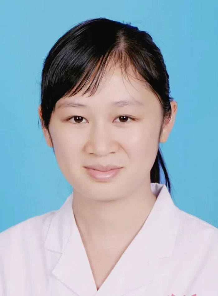 王芬利照片.jpg