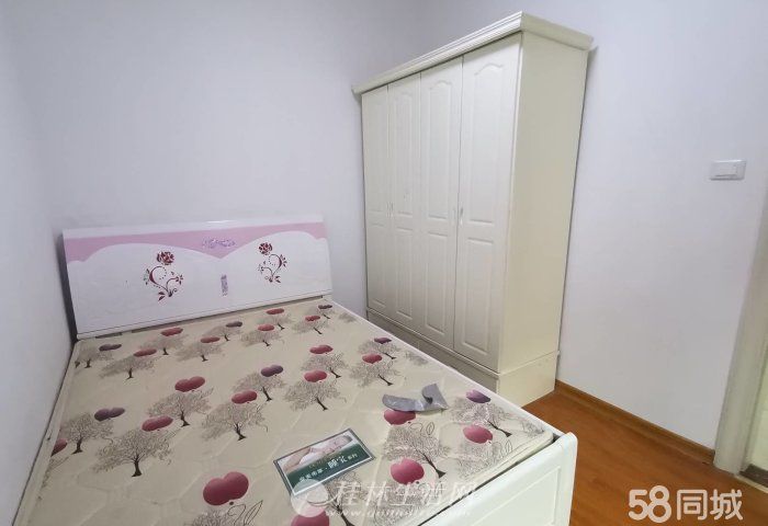 ���ù㳡 �߶�С���� ��װС3�� ��װ�� �������ס