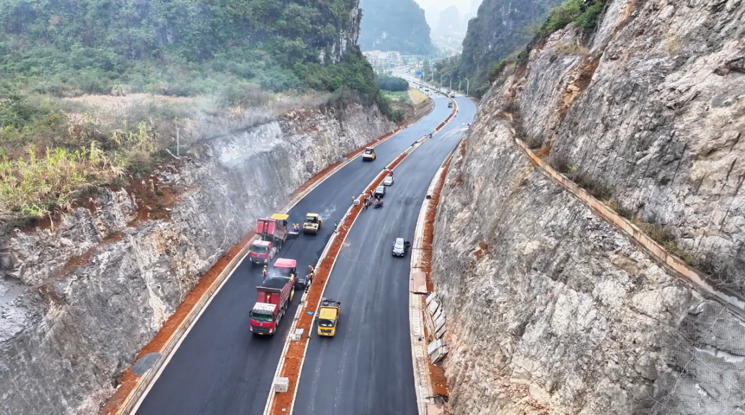 重要进展！桂林这条公路主线沥青路面全面完工