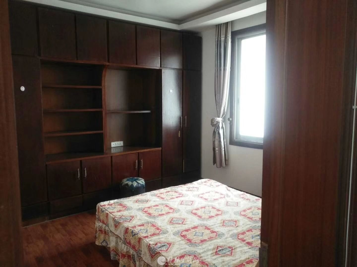 xq�����ź�ѧ������·����һ��60ƽ��46����ʿ����