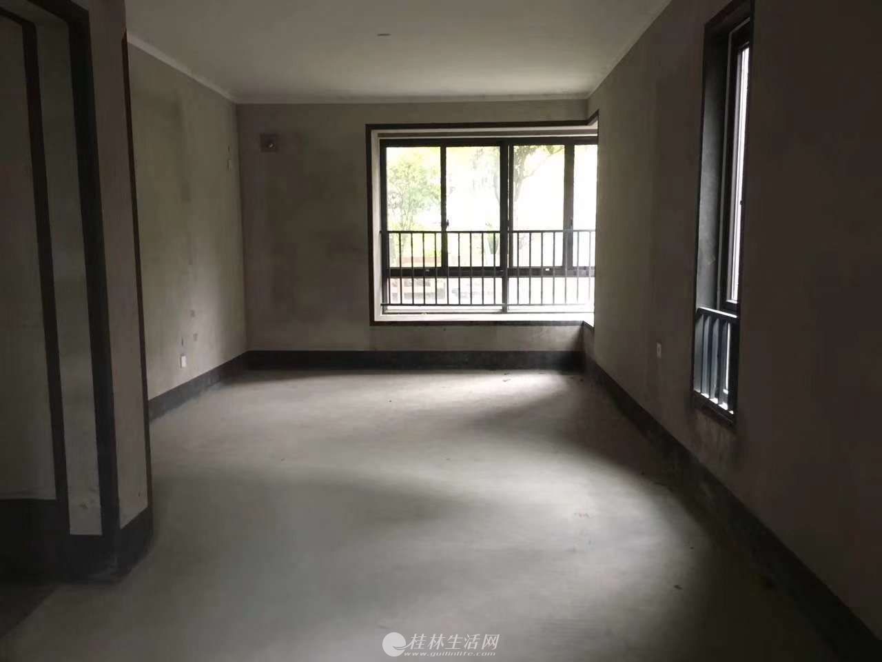 ���������·��̩�1¥��ˮ3��139ƽ�״���԰ͣ��λ150��
