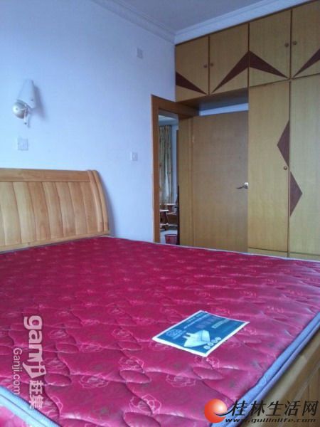 ��ӣ����ׯ԰��3�����⡤1600/�� �����ס