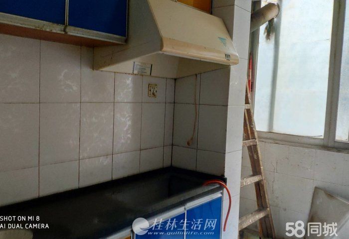 �񺽴��� �������� 3��2�� 4¥ ������� ����ѧУ