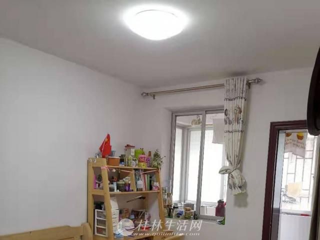 �����  ����Сѧ ����С�� 1��1����װ43ƽ�� 39�������ס
