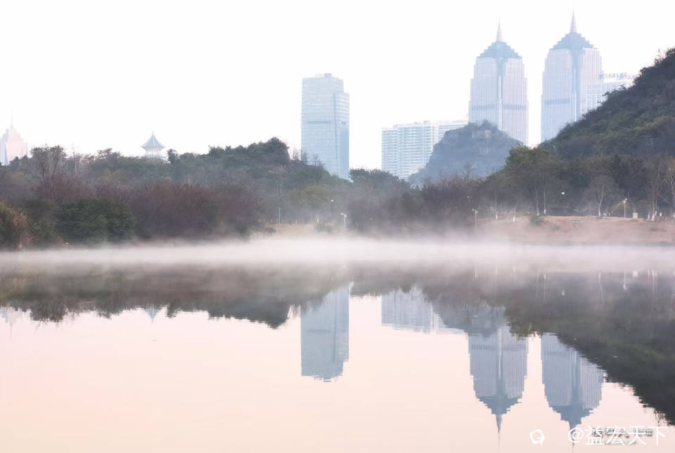 二月  甲辰龙年正月初二，山水公园出现平流雾