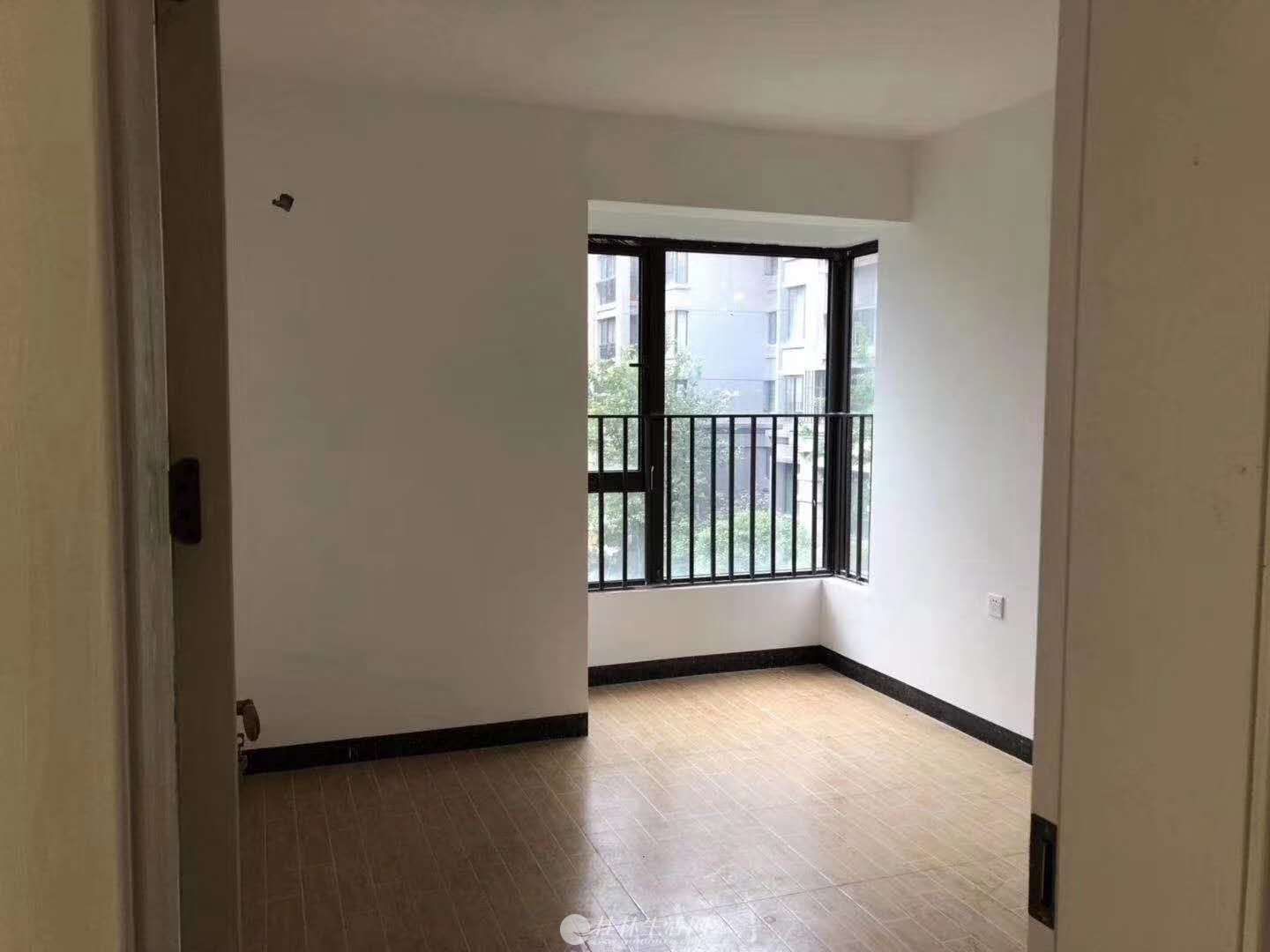 �³���Դ ���� ���� ������·��԰���������к�Ԫ�Ӿ�װ����