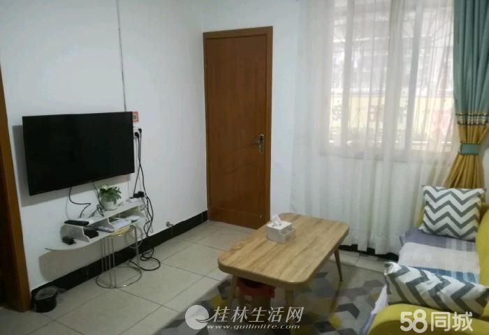���ǲ��нֳ���Сѧ���� 3��1��1�� 100ƽ��