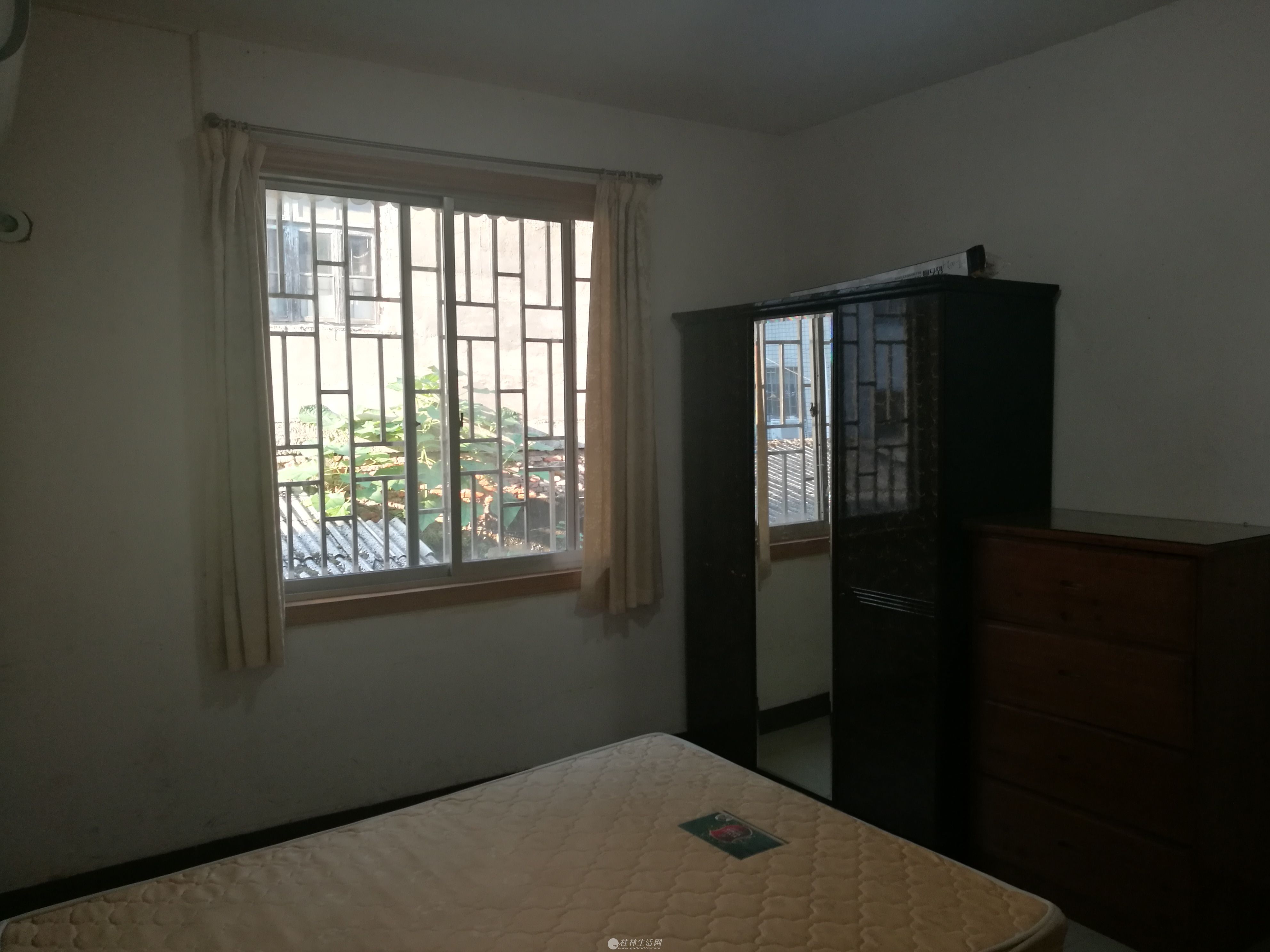 ����·17�ţ���һ��һ��50ƽ2¥��װ��