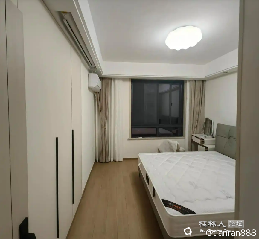 截图202510312217155951.png