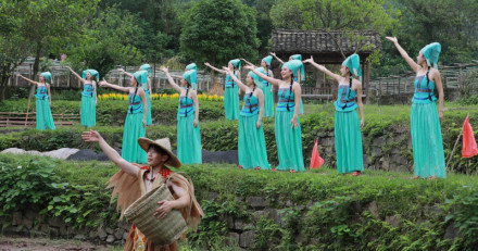 五一撒欢指南｜桂林周边这个古村，送你50张