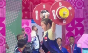 第十五届全运会女子举重45公斤级决赛，广西姐妹花包揽金银牌