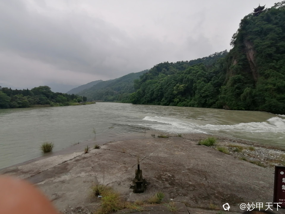 左外江，右内江